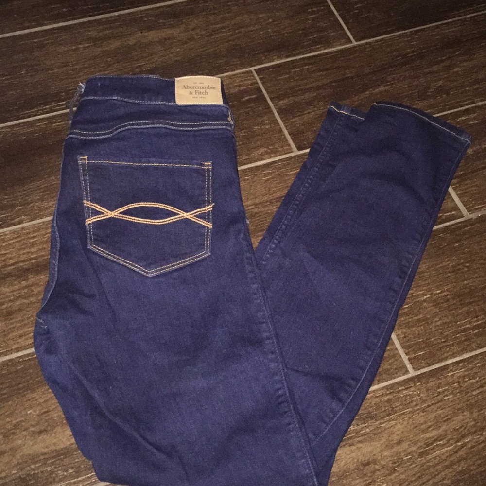 NWOT abercrombie jeans